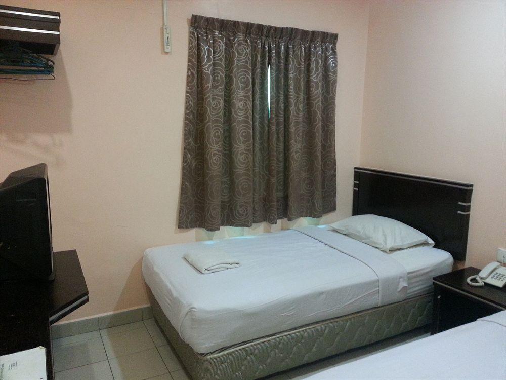 Hotel Tourist City Centre By Hotspot Essential โกตาคินาบาลู ภายนอก รูปภาพ