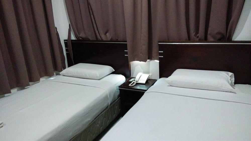 Hotel Tourist City Centre By Hotspot Essential โกตาคินาบาลู ภายนอก รูปภาพ